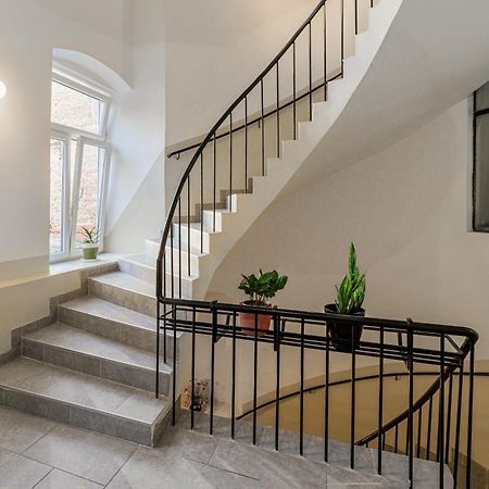 F9 And New F9 Apartman Zágráb Kültér fotó