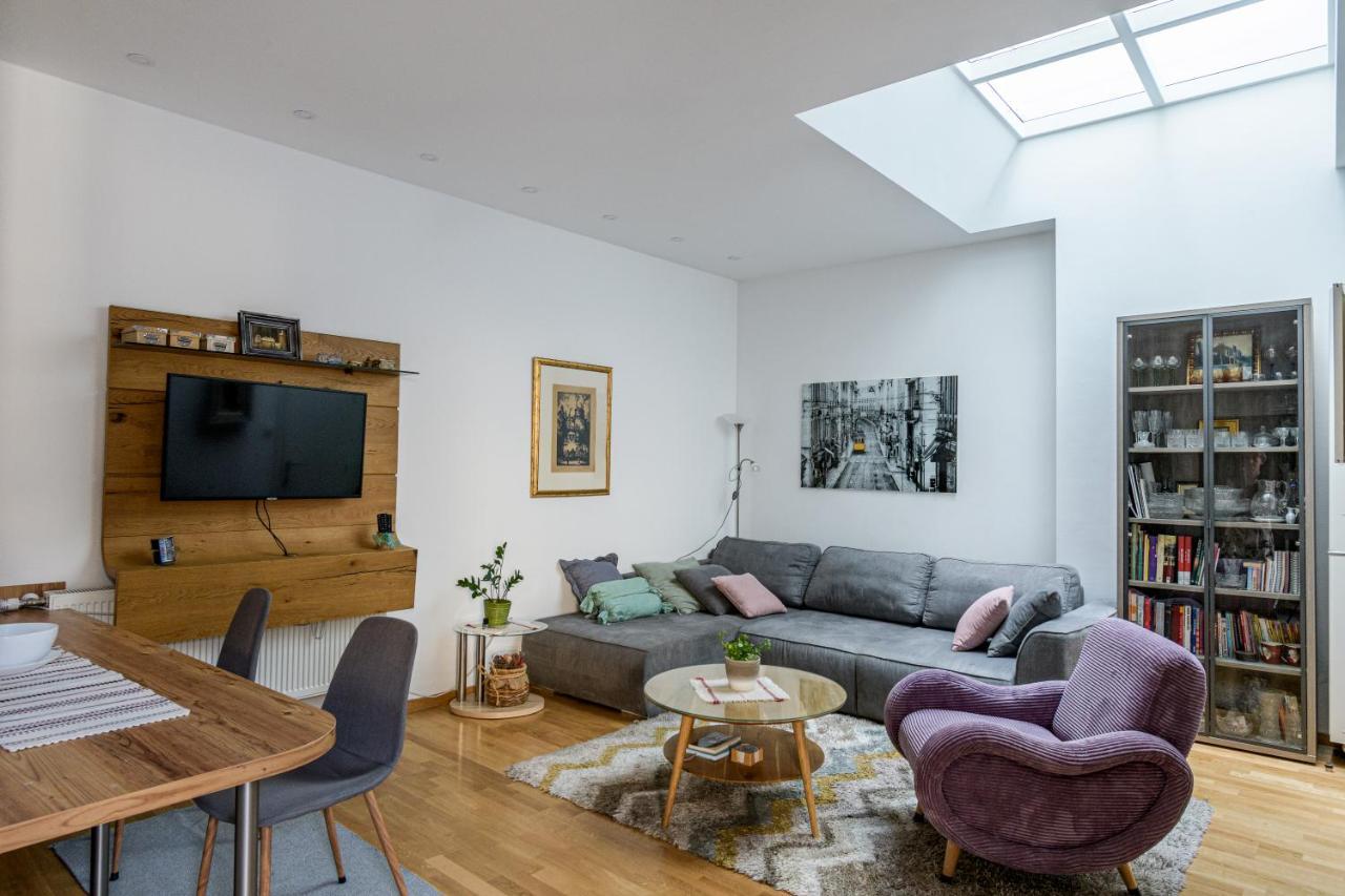 F9 And New F9 Apartman Zágráb Kültér fotó