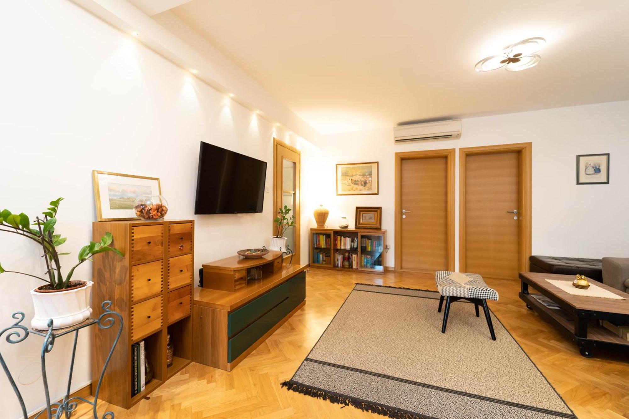 F9 And New F9 Apartman Zágráb Kültér fotó
